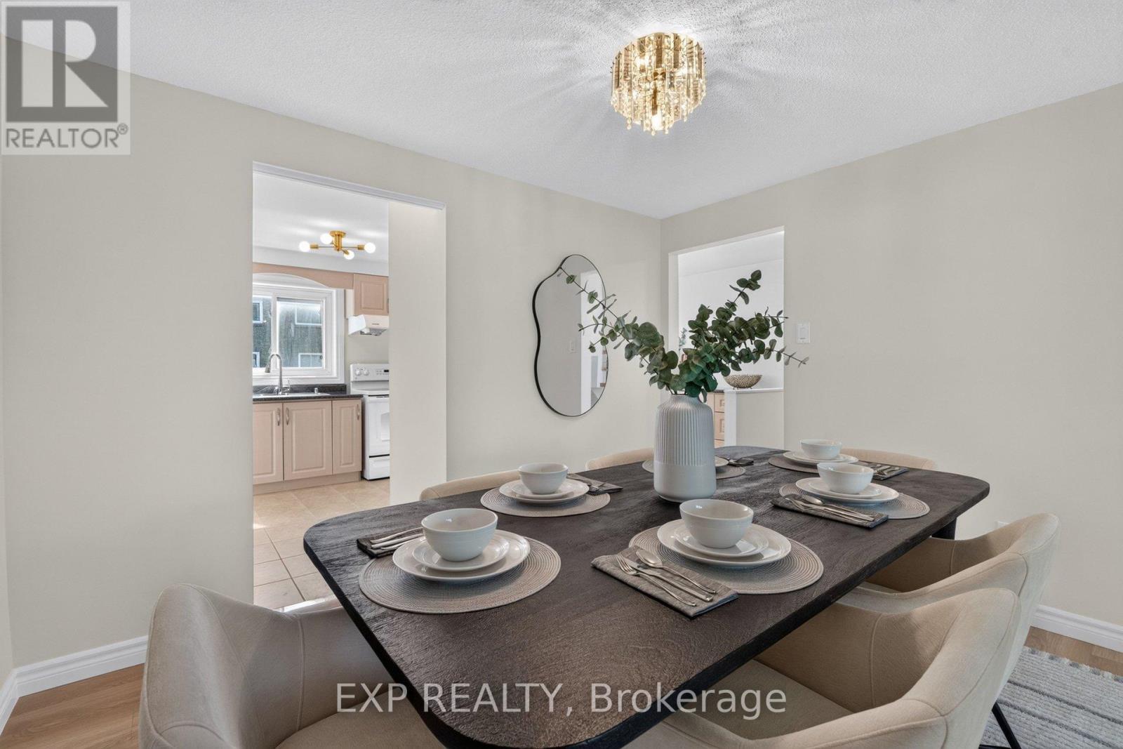 38 Rusty Crestway, Toronto, ON
