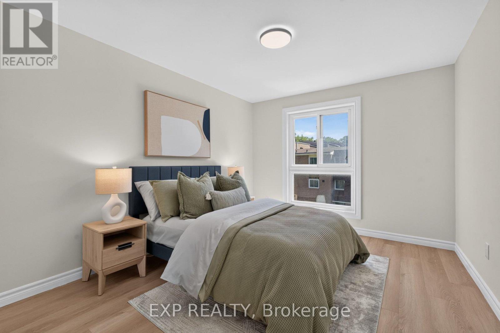 38 Rusty Crestway, Toronto, ON