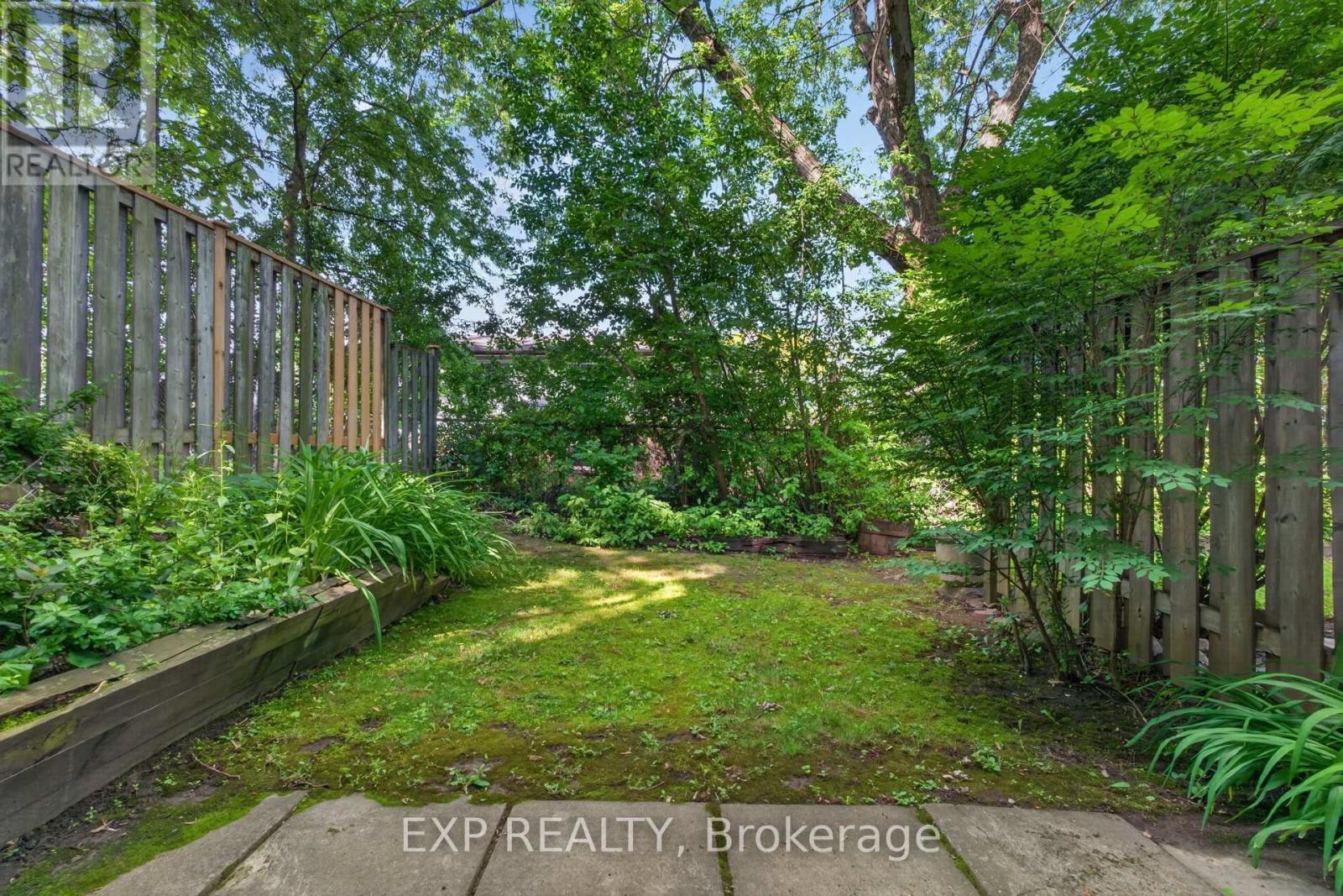 38 Rusty Crestway, Toronto, ON