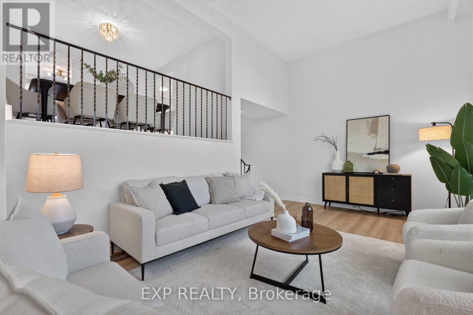 38 Rusty Crestway, Toronto, ON