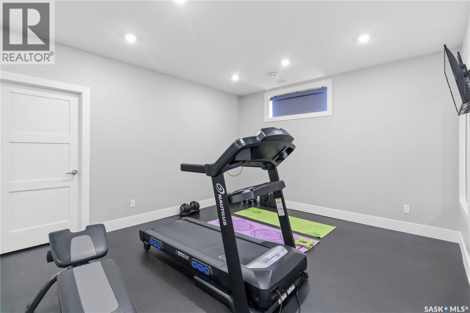 467 Mahabir Crescent, Saskatoon, SK
