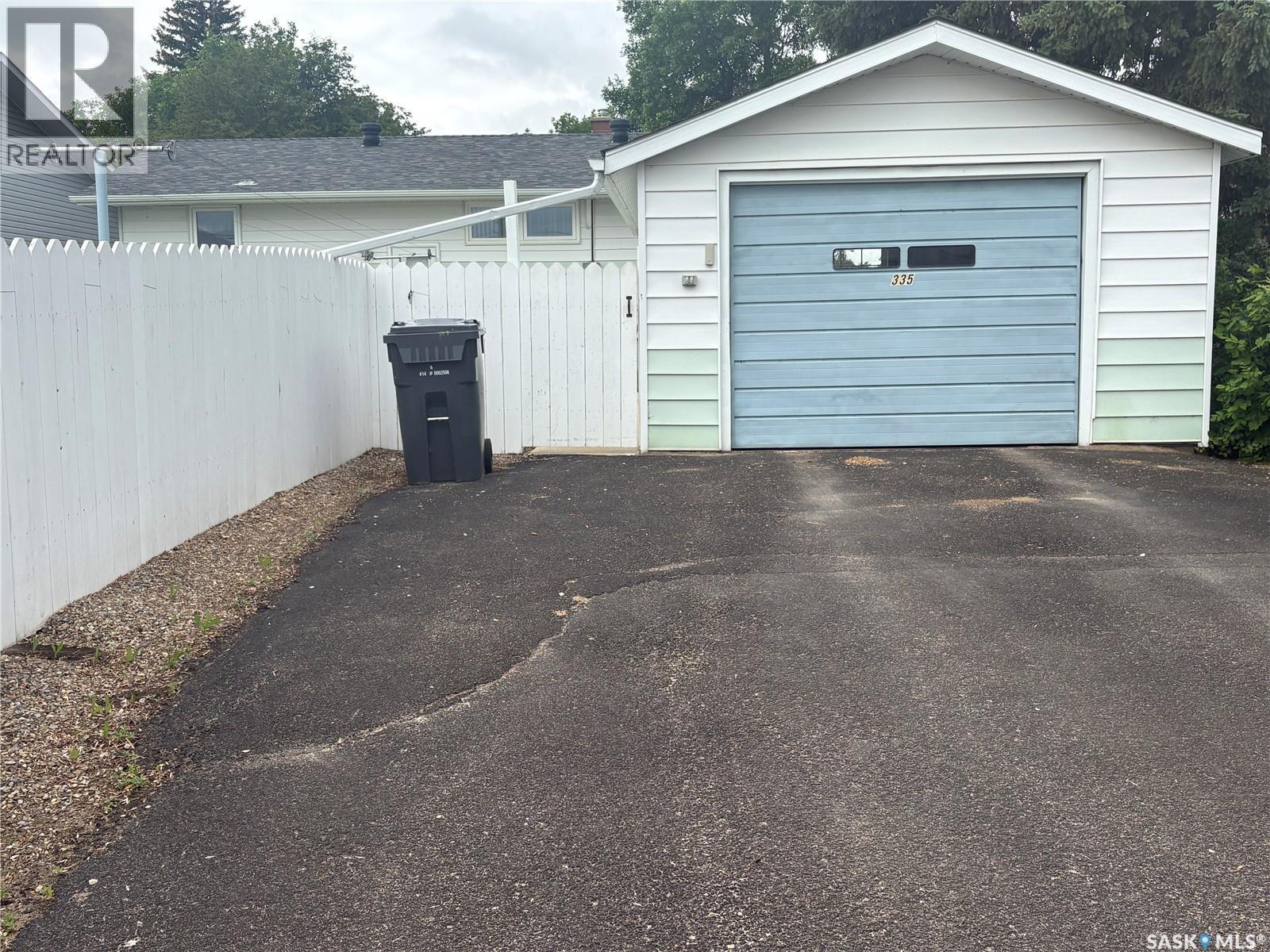335 Central Avenue S, Swift Current, SK