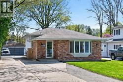 226 EDGEWATER BOULEVARD Tecumseh, ON N8N 2H2