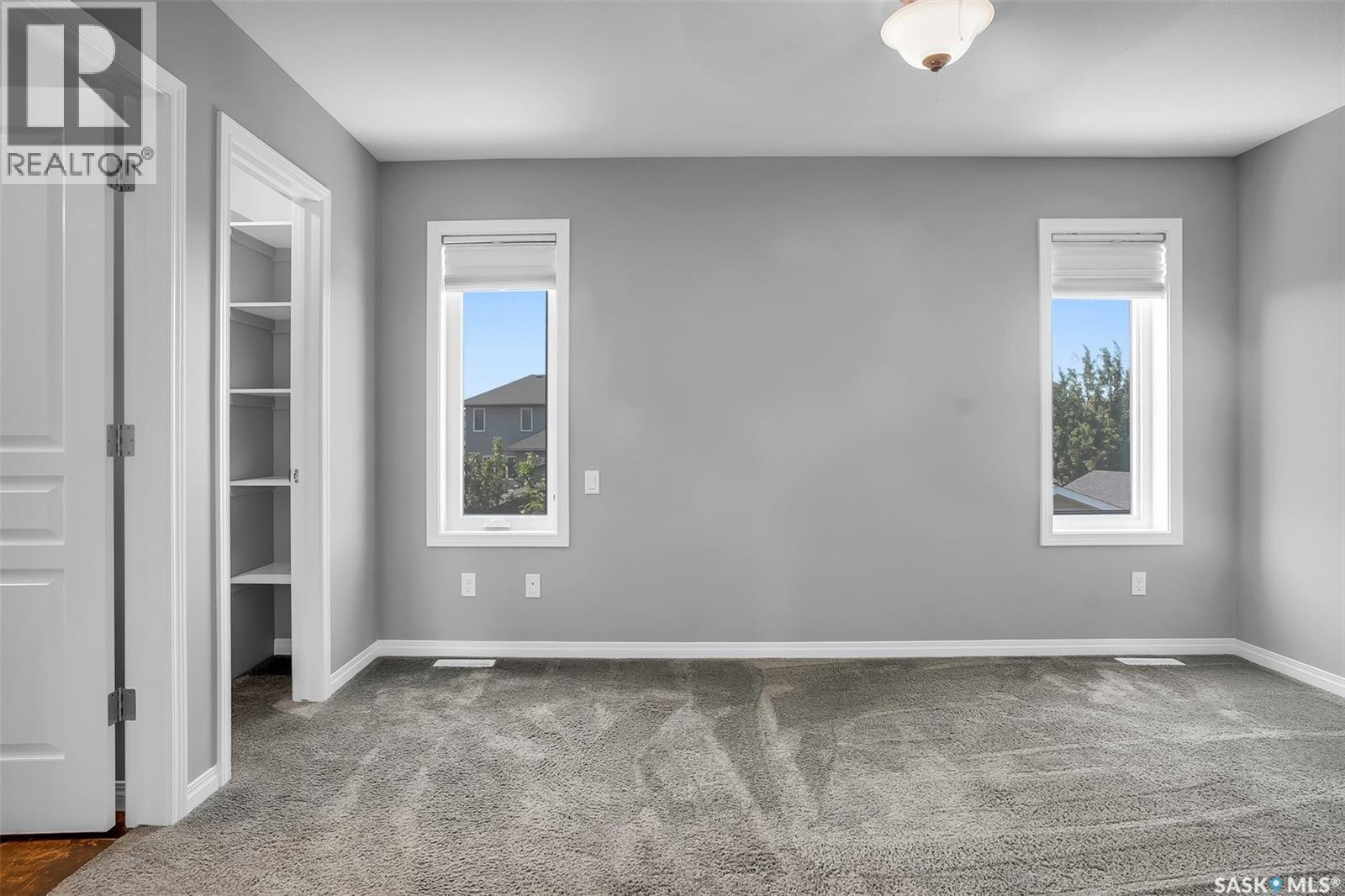643 Hampton Circle, Saskatoon, SK