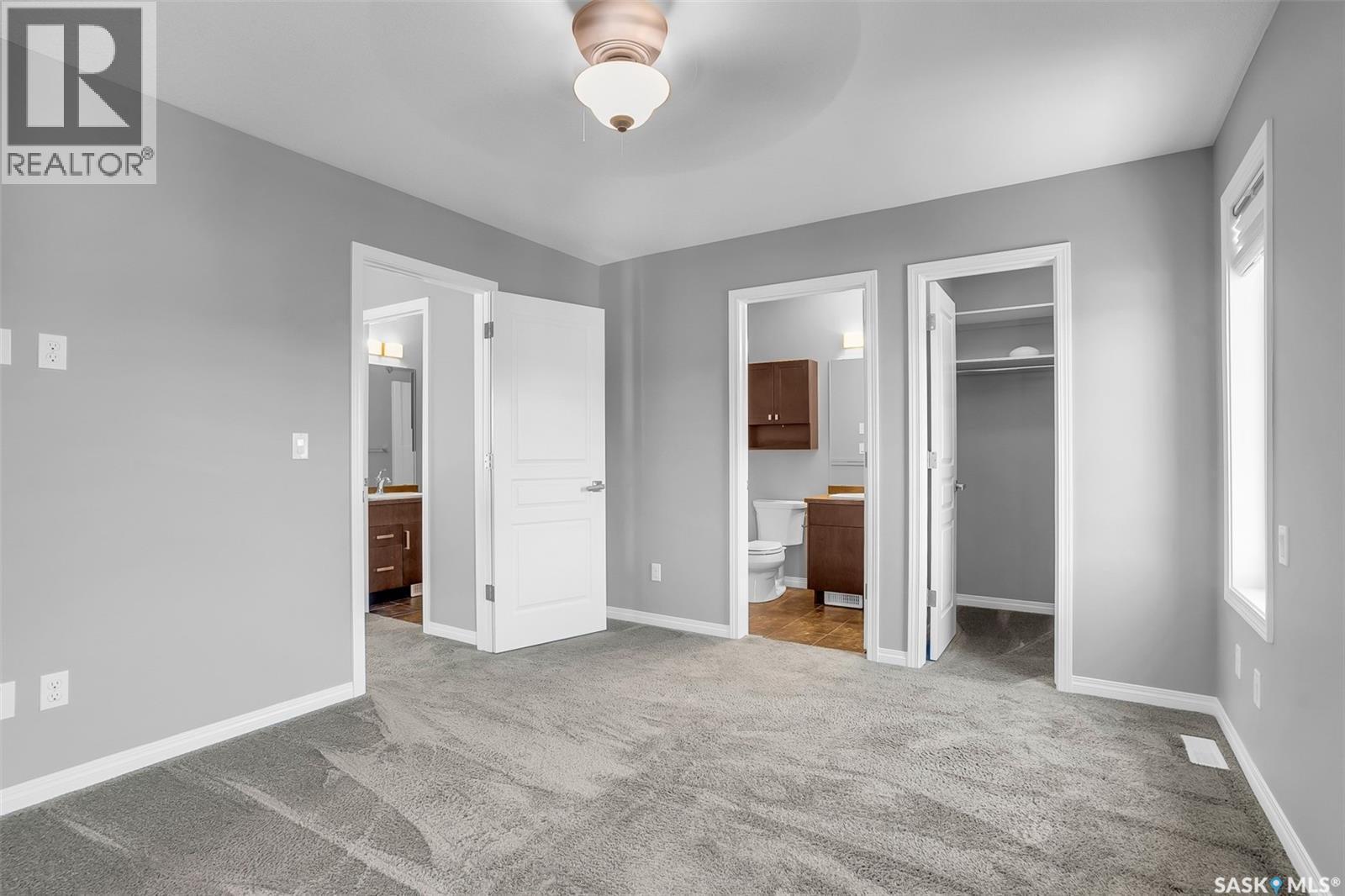 643 Hampton Circle, Saskatoon, SK