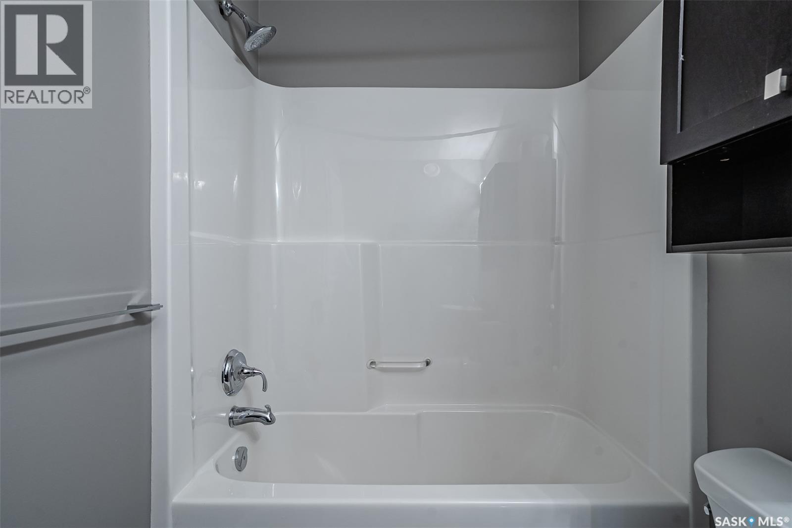643 Hampton Circle, Saskatoon, SK