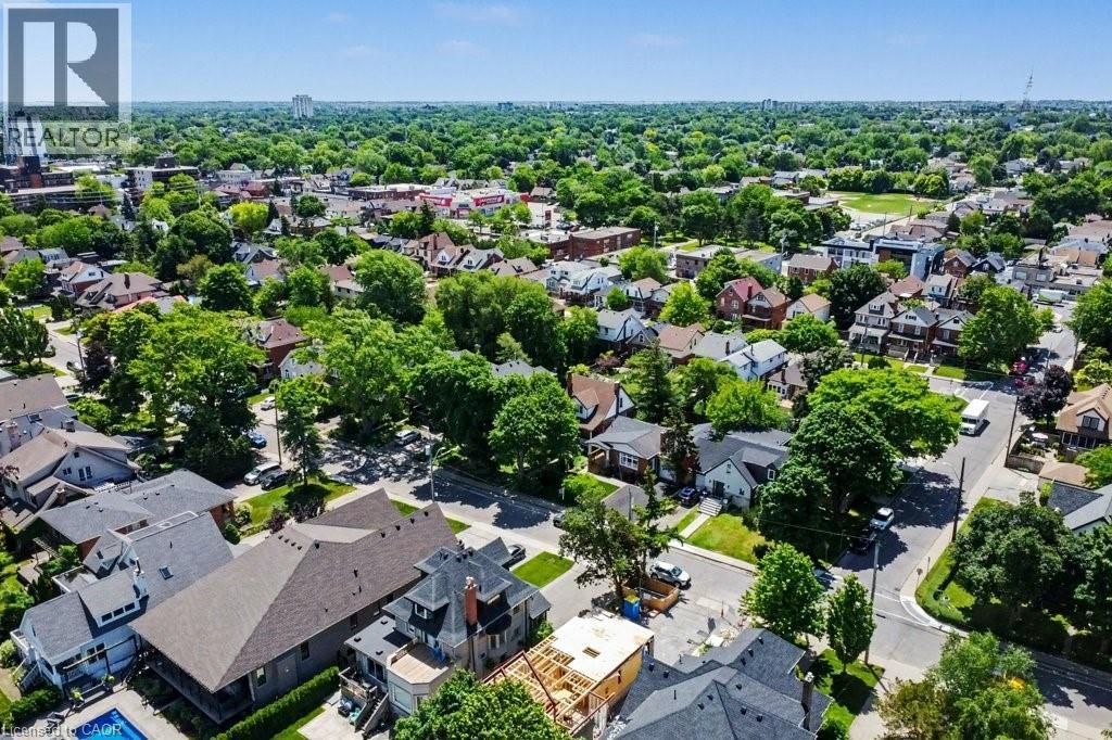 72 Mountain Park Avenue, Hamilton, ON