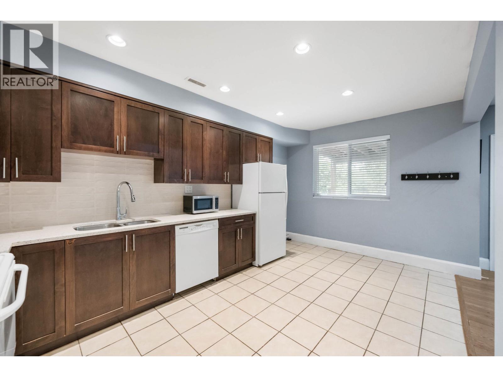 2378 Mariana Place, Coquitlam, BC