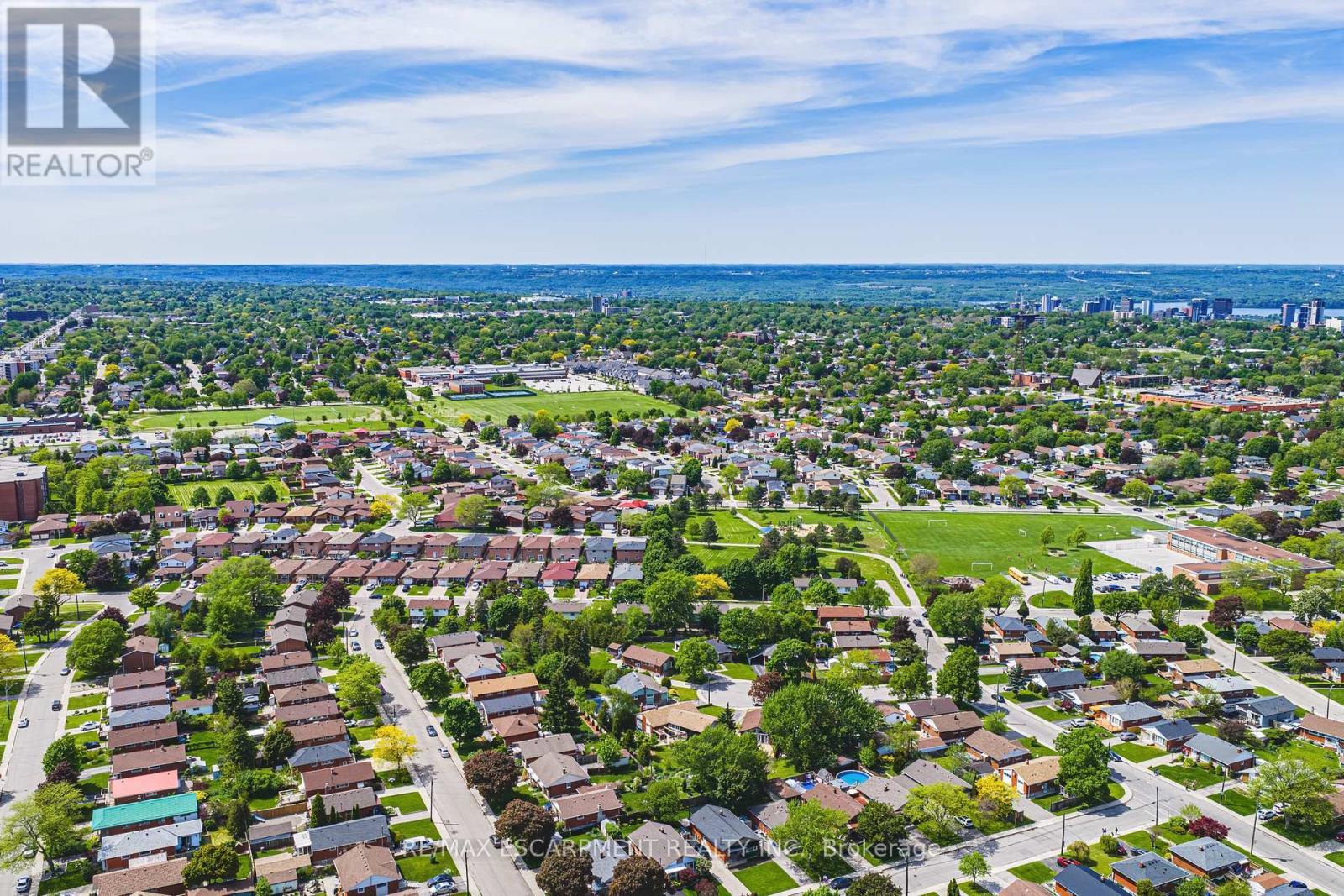 546 Mohawk Road E, Hamilton, ON