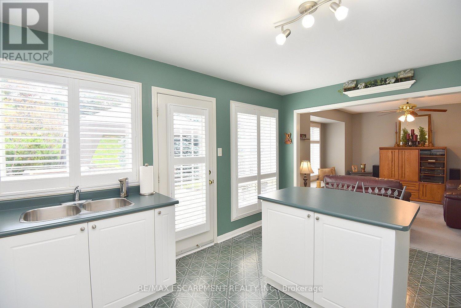 5156 Ridgewell Road, Burlington, ON