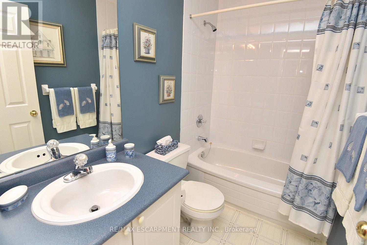 5156 Ridgewell Road, Burlington, ON