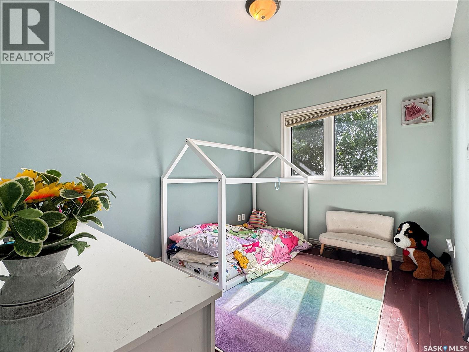 71 4Th Avenue, Battleford, SK