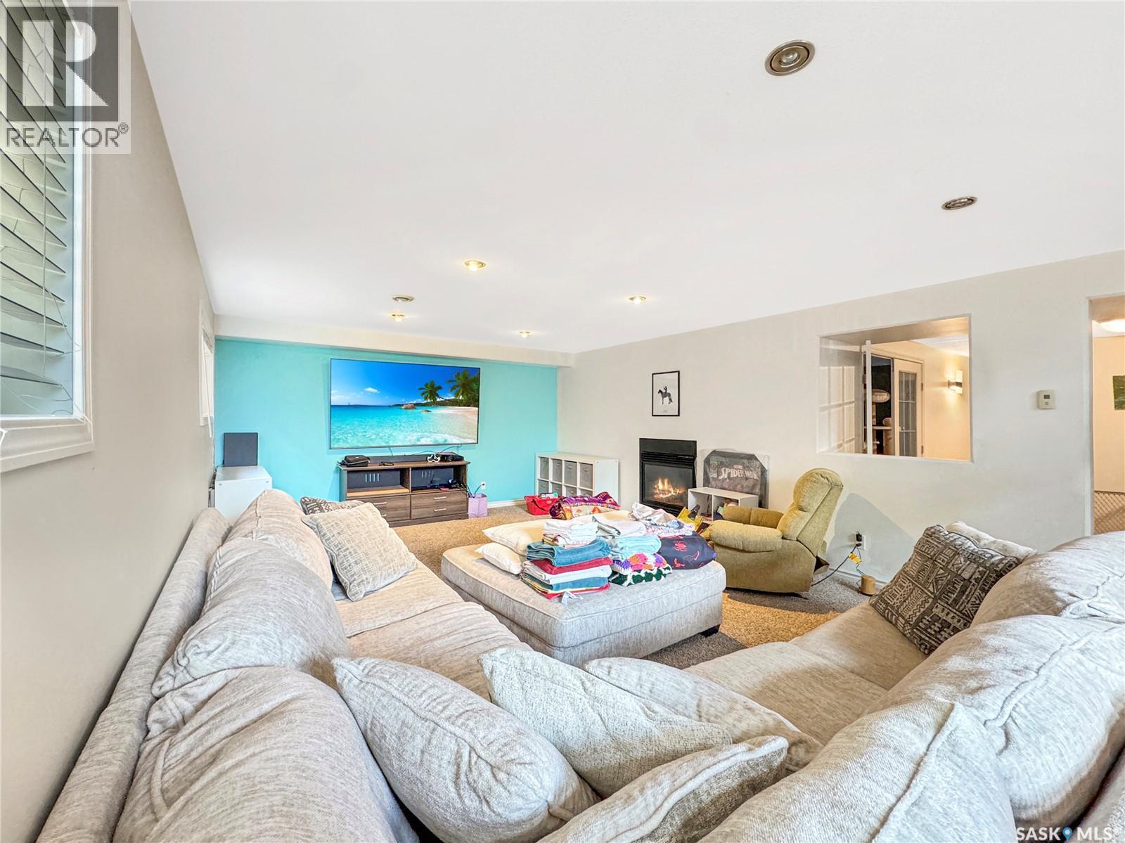 71 4Th Avenue, Battleford, SK