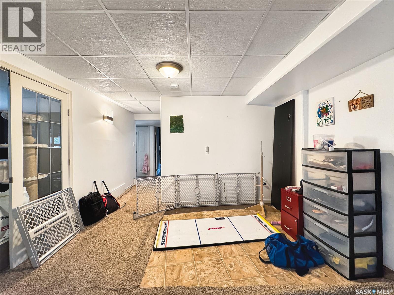 71 4Th Avenue, Battleford, SK