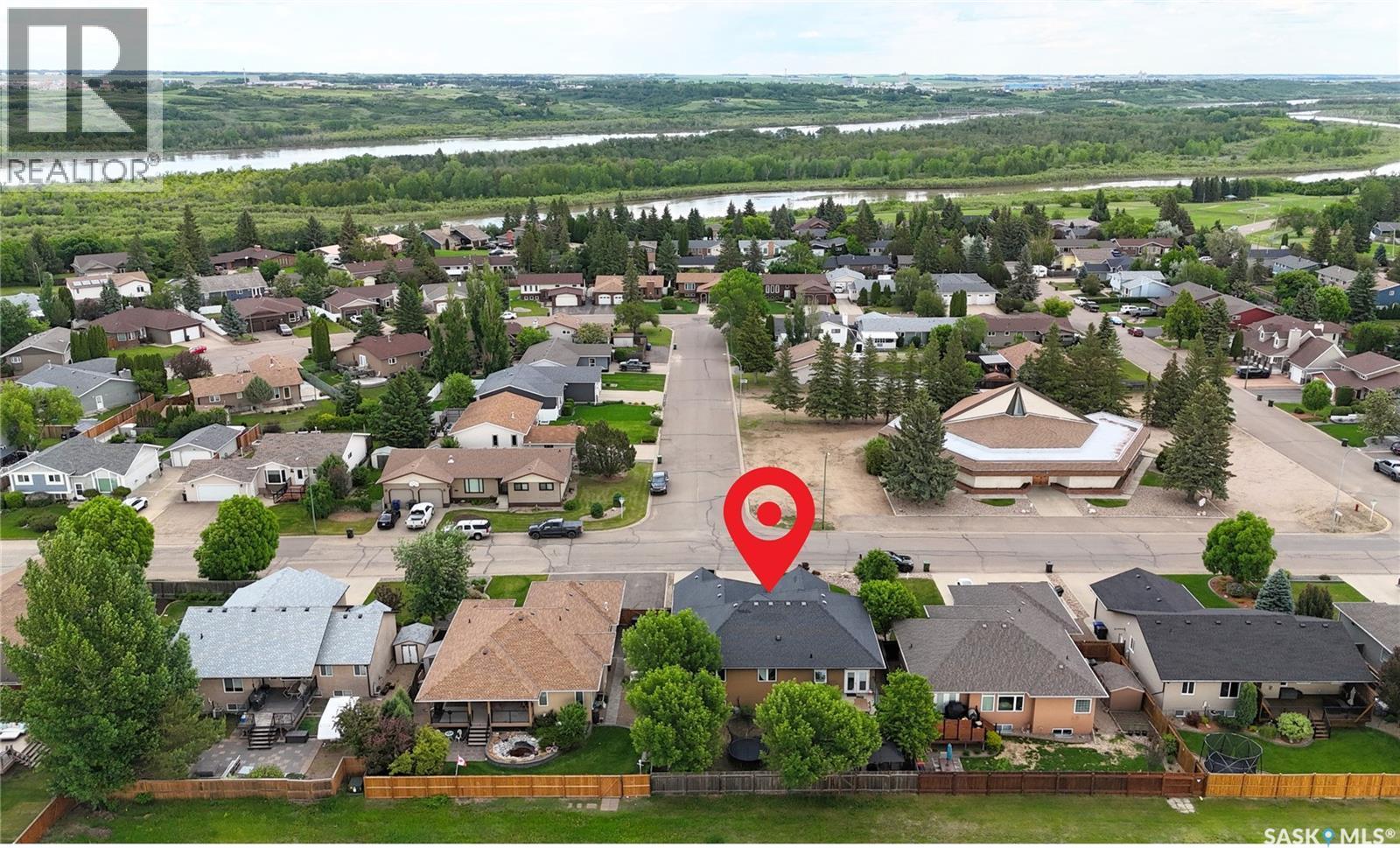 71 4Th Avenue, Battleford, SK