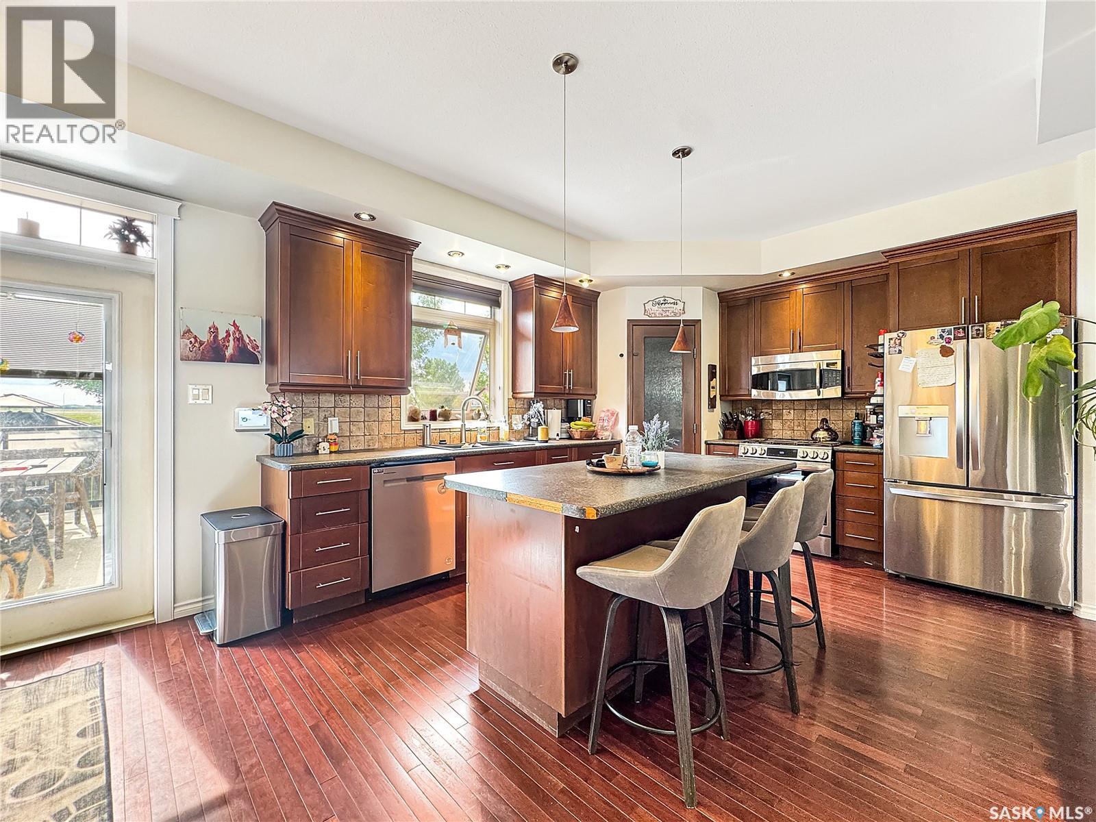 71 4Th Avenue, Battleford, SK