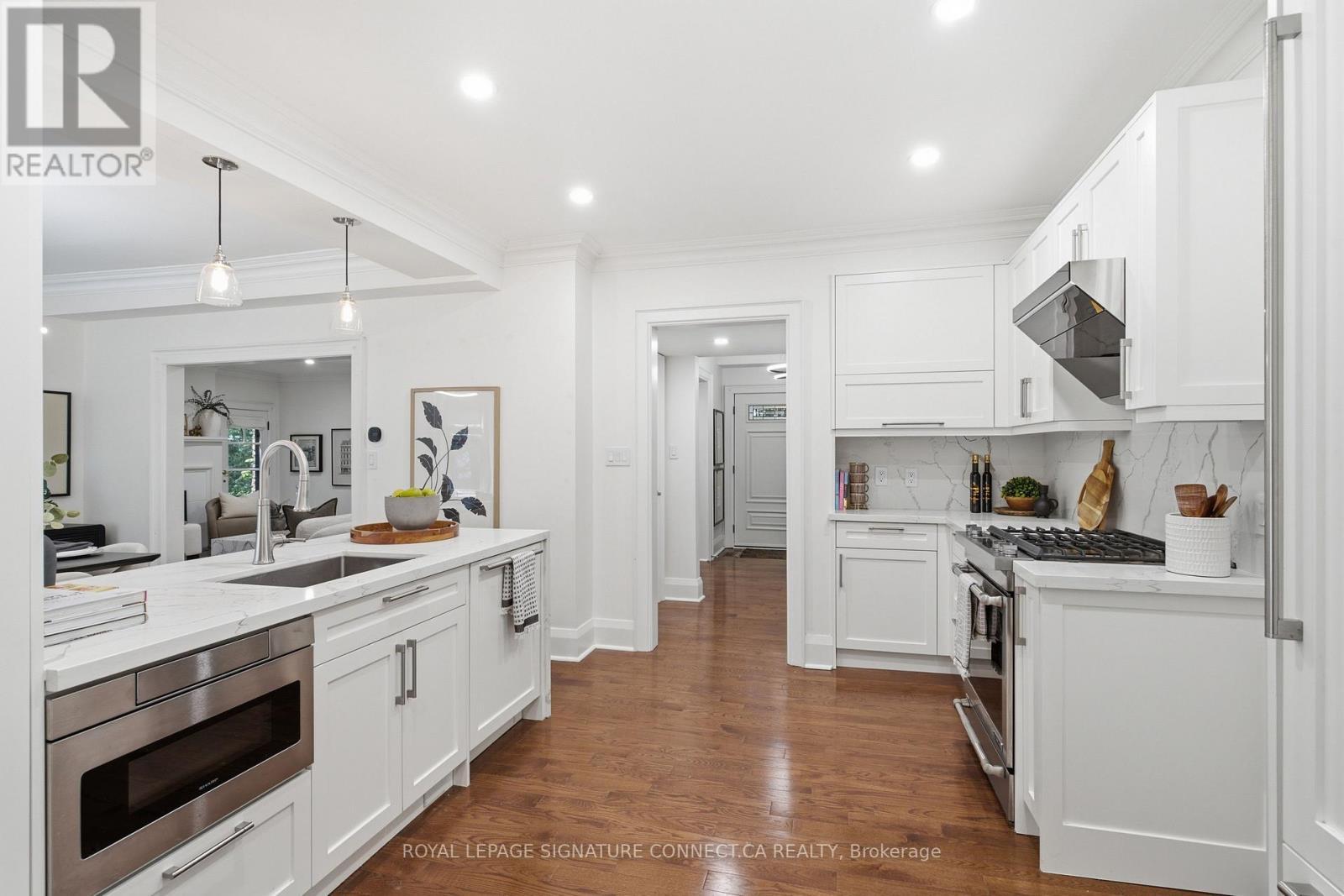 39 Glengowan Road, Toronto, ON