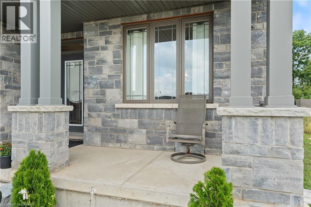 Porch - 8 Lorne Card Drive, Paris, ON