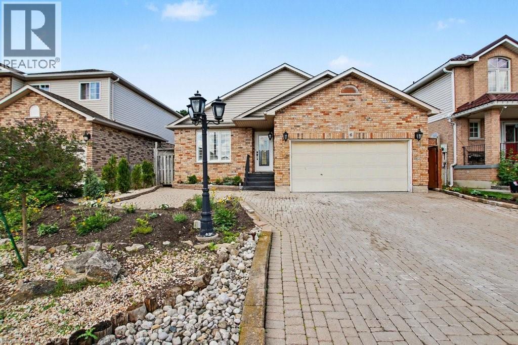 6 Theodore Drive, Hamilton, ON