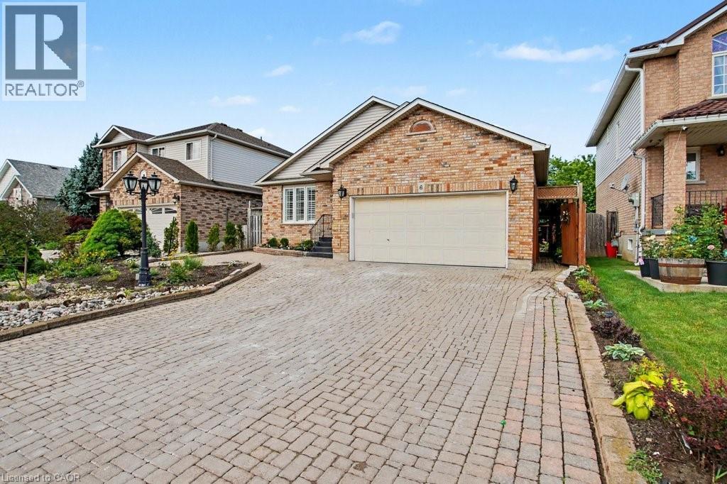 6 Theodore Drive, Hamilton, ON