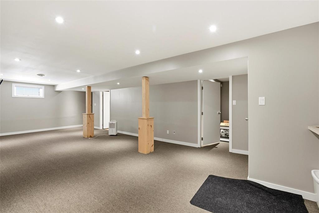 648 Lindhurst Avenue, Winnipeg, MB