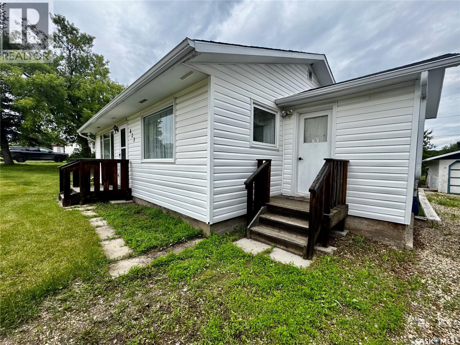 821 Sturgis Avenue, Sturgis, SK