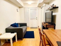 180-4975 Southampton Drive Mississauga, ON L5M 8C9