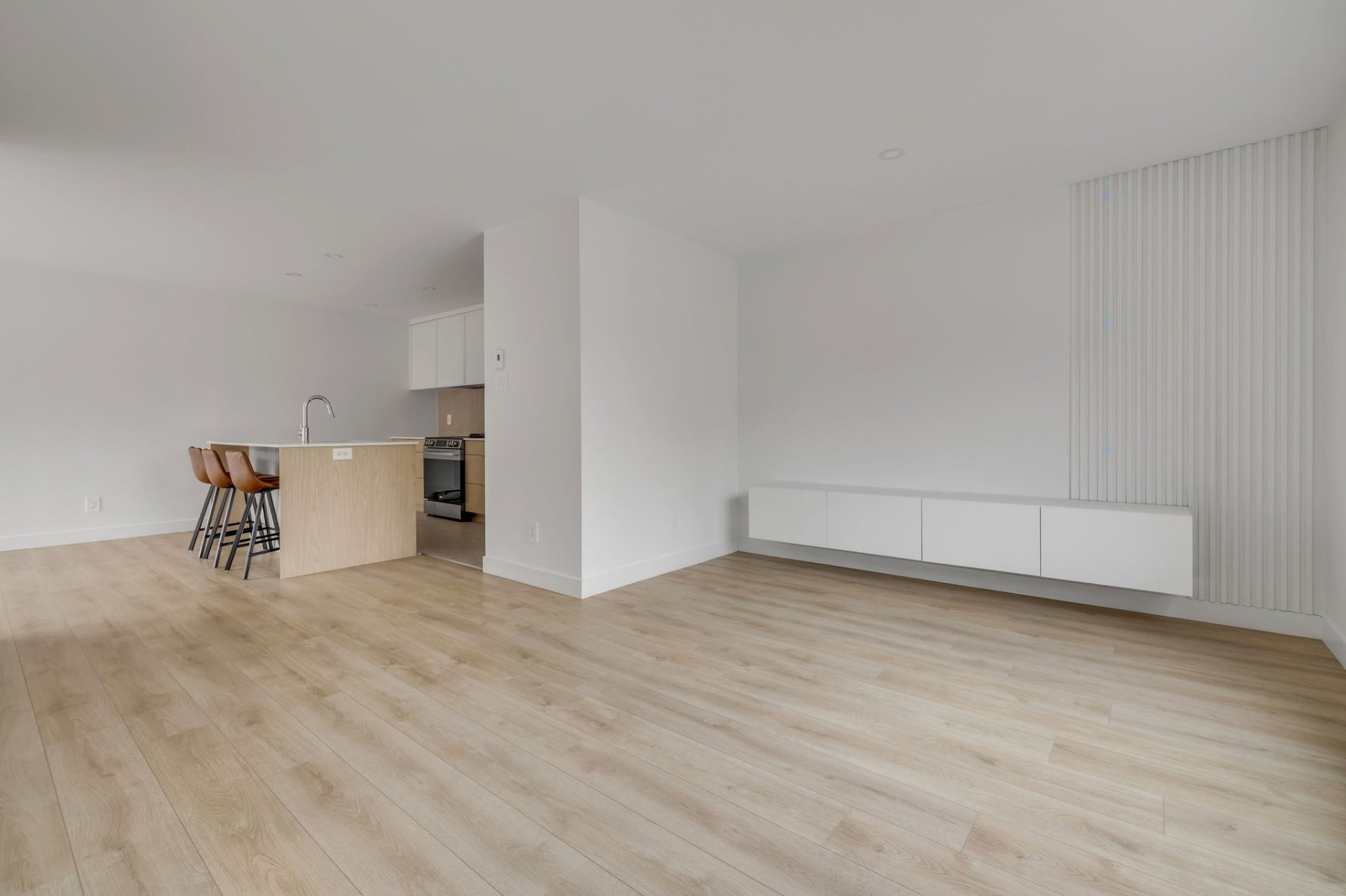 Salon - 33 Rue De St-Rédempteur, Lévis (Les Chutes-De-La-Chaudière-Ouest), QC - Indoor Photo Showing Other Room