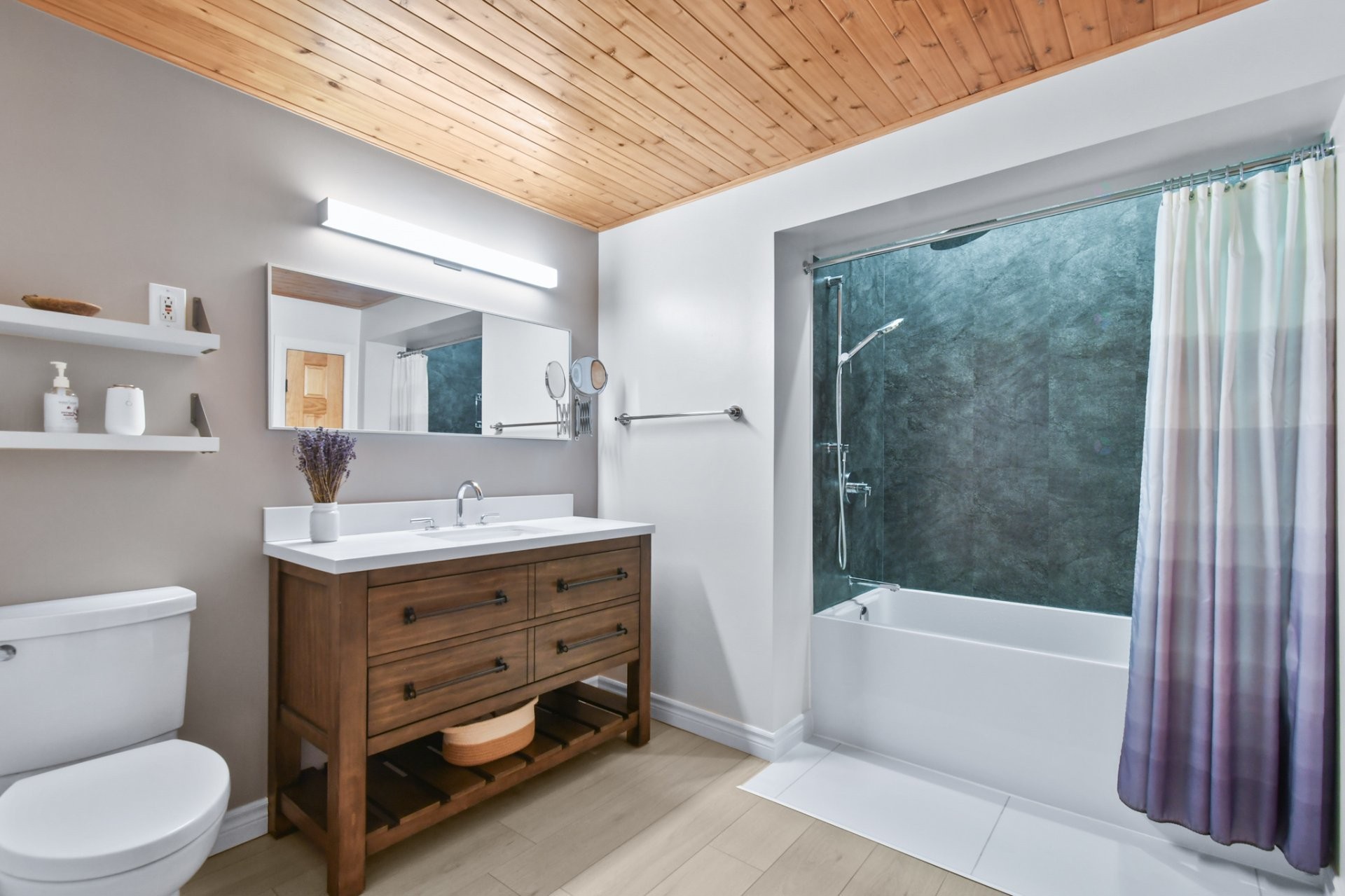 Bathroom - 995 4E Rang, Saint-Calixte, QC - Indoor Photo Showing Bathroom