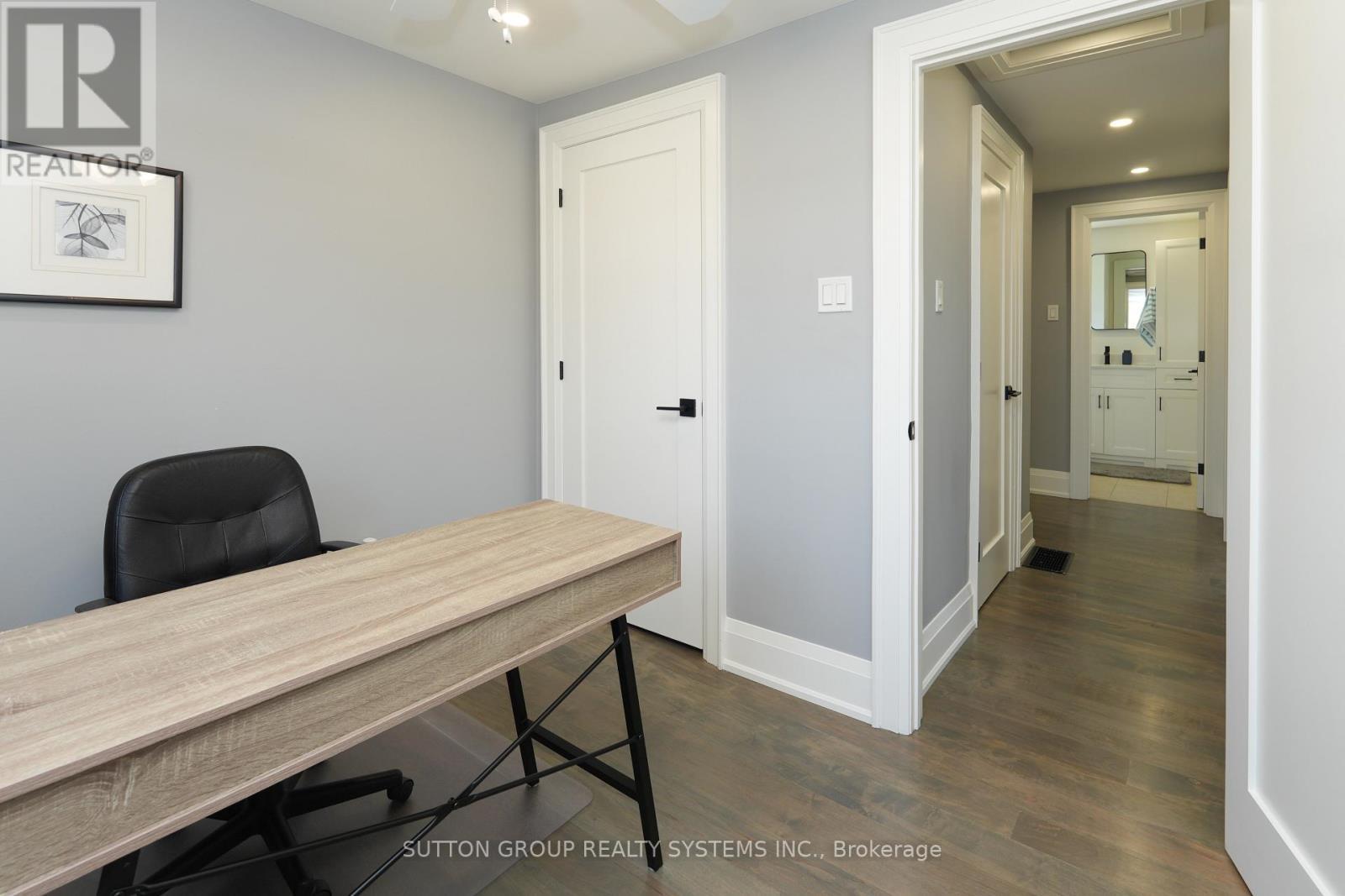 70 Courtleigh Square, Brampton, ON
