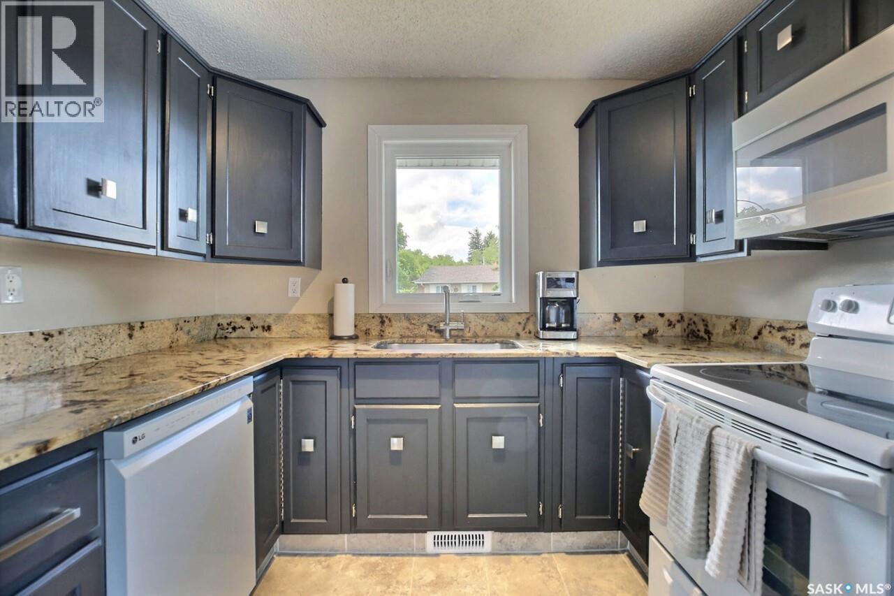 2534 7Th Avenue E, Regina, SK