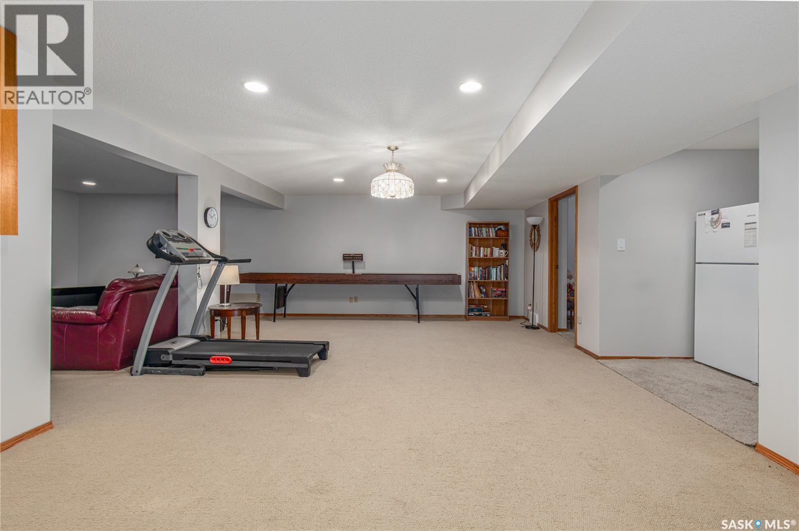 21 Thorn Crescent, Moose Jaw, SK