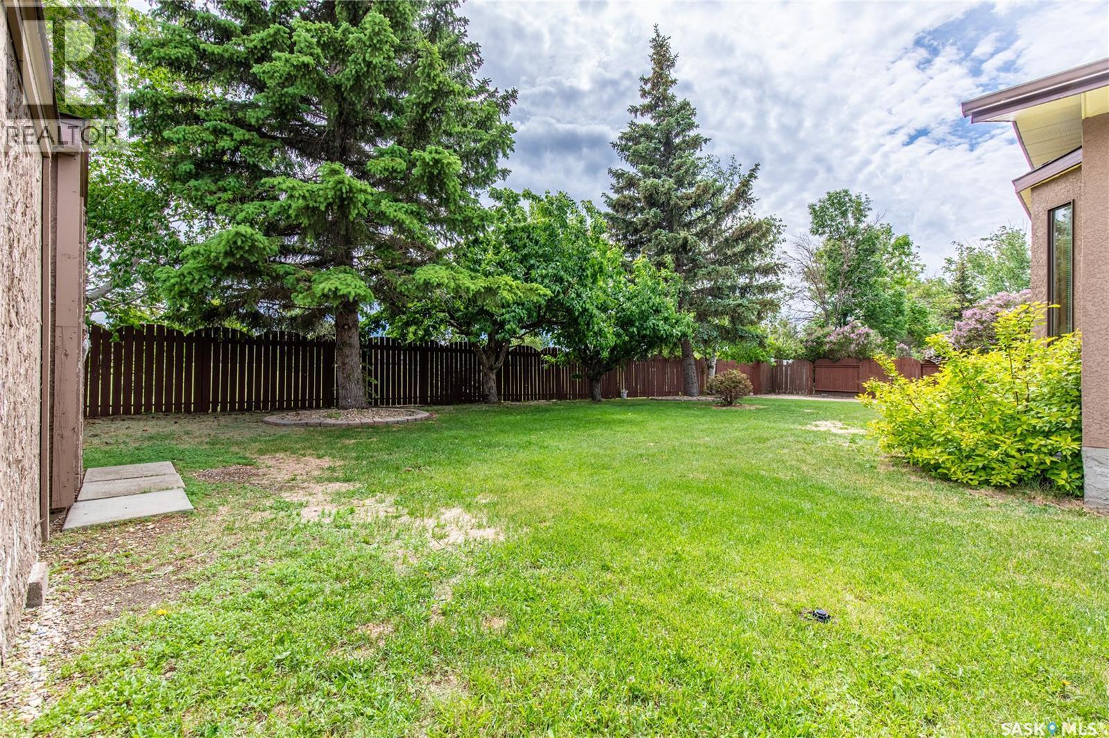 21 Thorn Crescent, Moose Jaw, SK