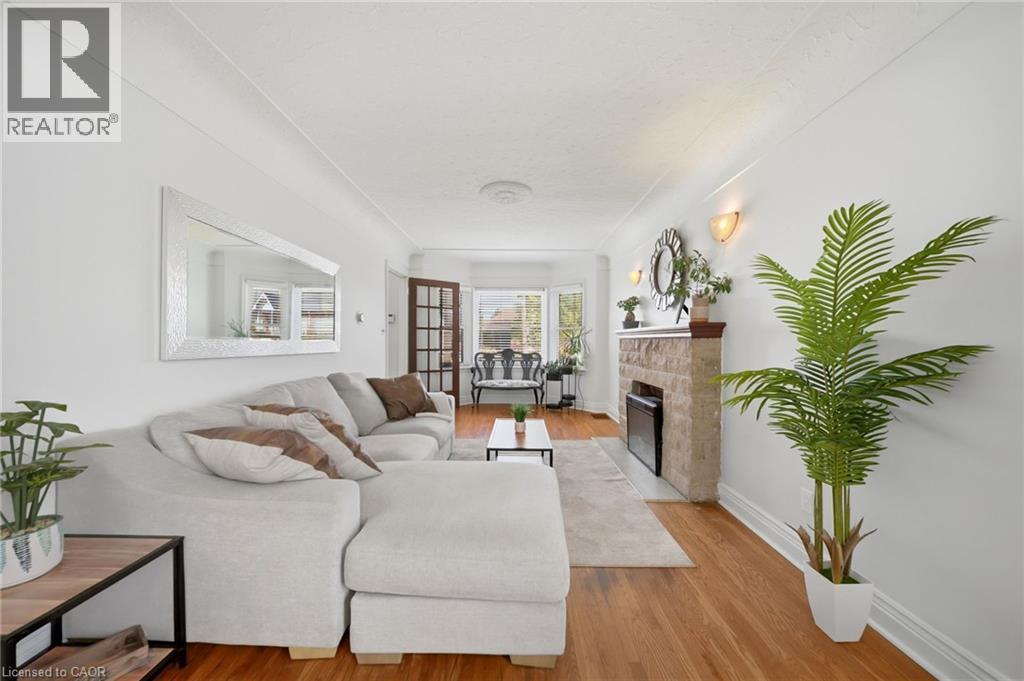 280 East 11Th Street, Hamilton, ON