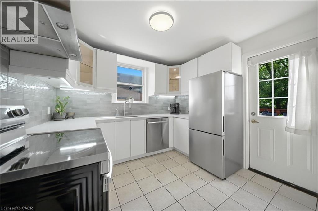 280 East 11Th Street, Hamilton, ON