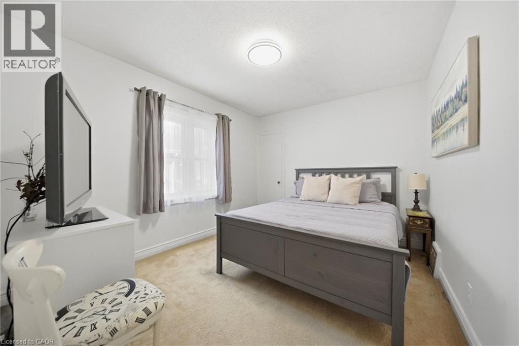 280 East 11Th Street, Hamilton, ON