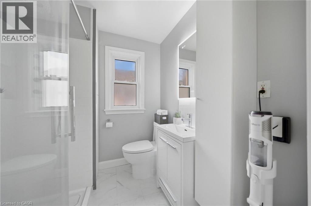 280 East 11Th Street, Hamilton, ON