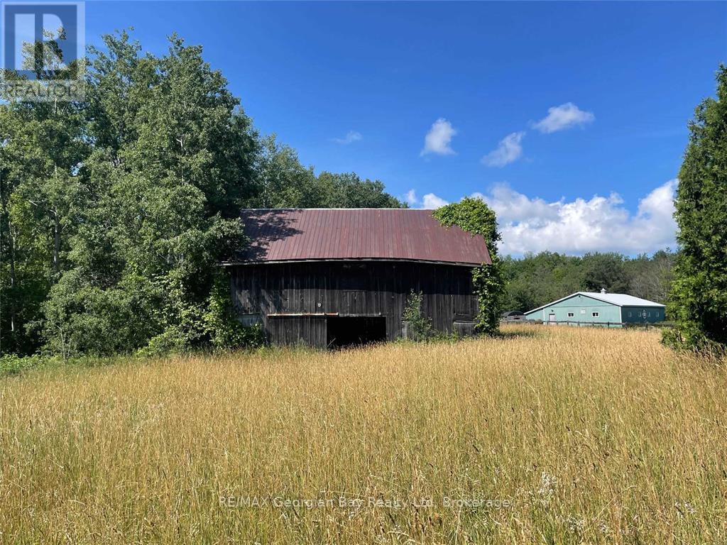 6950 County Rd 93 Road, Tiny, ON