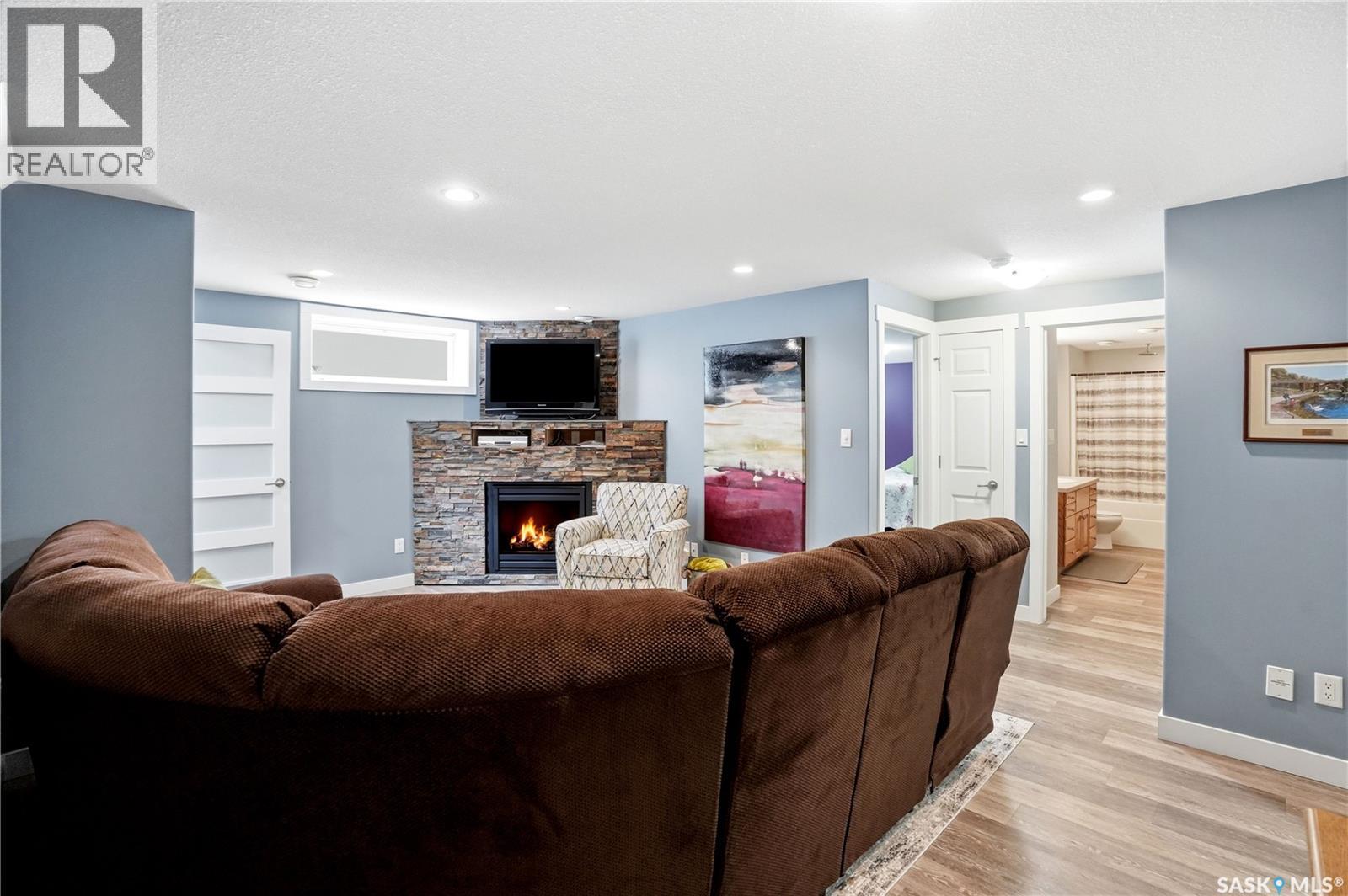 6108 Ehrle Crescent, Regina, SK