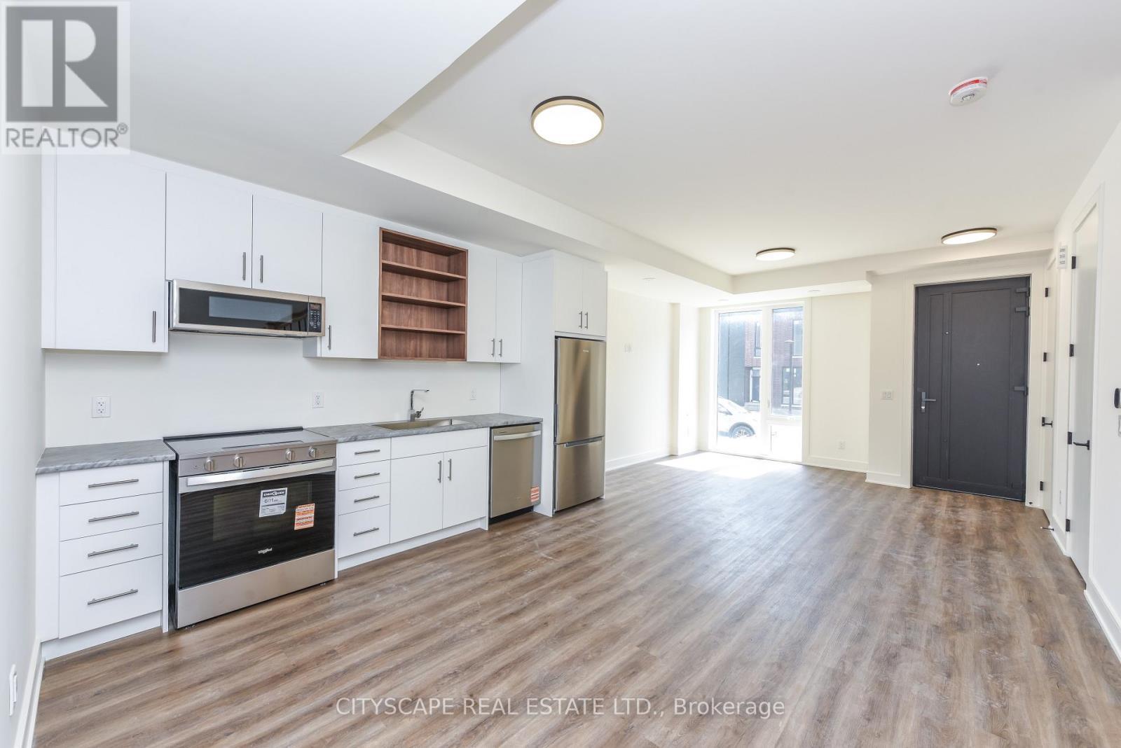 92 - 92 Everett Common, St. Catharines, ON