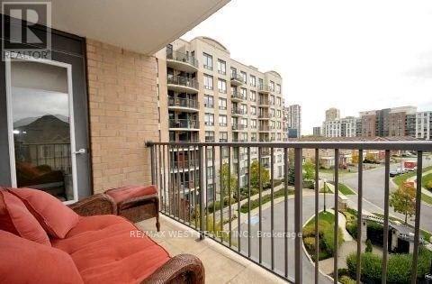 Balcony - 403 - 16 Dallimore Circle, Toronto, ON