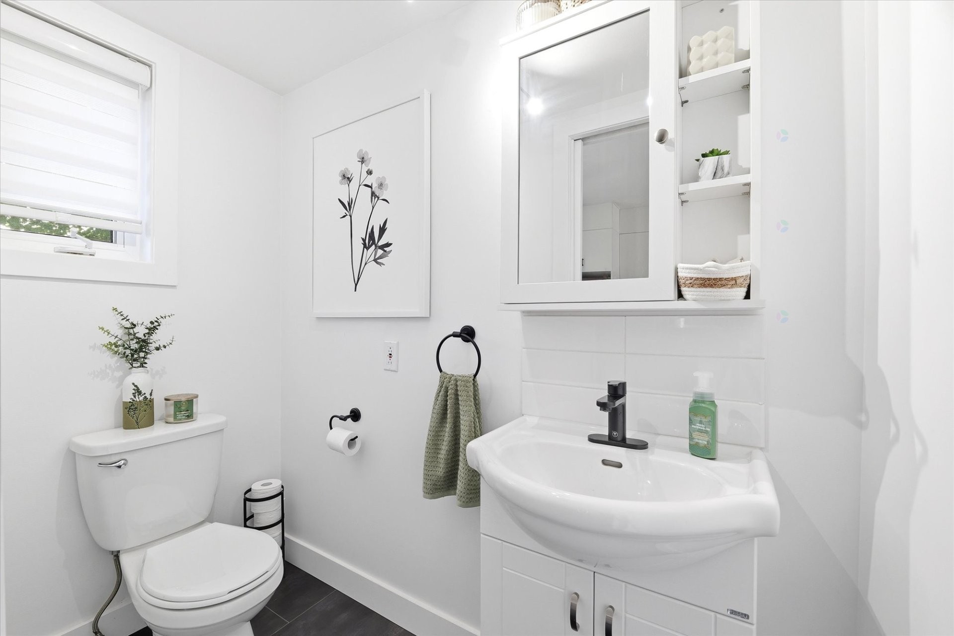 Powder room - 81 Rue Morin, Scott, QC