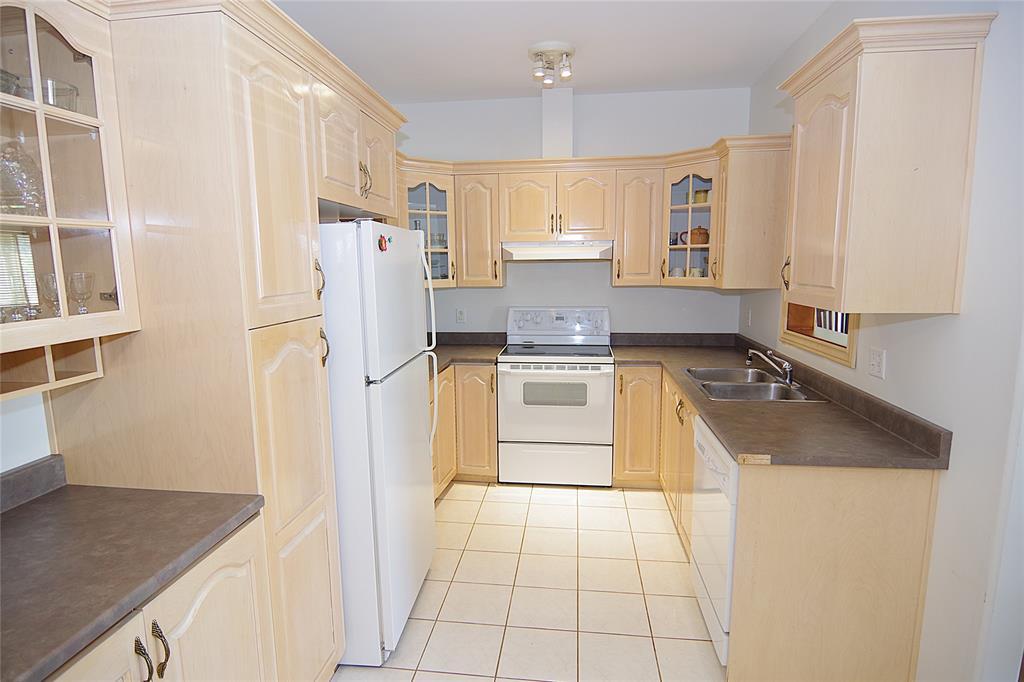 207-386 Elizabeth Avenue, St. John'S, NL