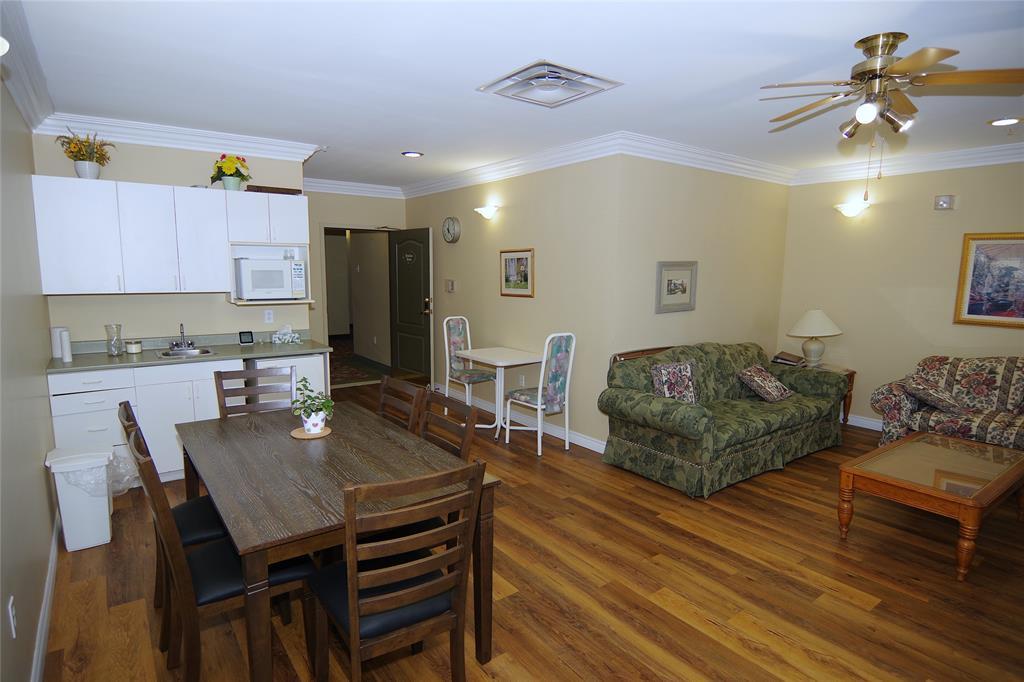 207-386 Elizabeth Avenue, St. John'S, NL