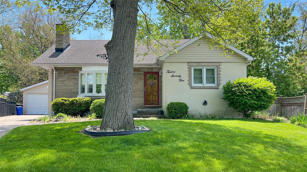 1275 Webster Drive, Sarnia, ON