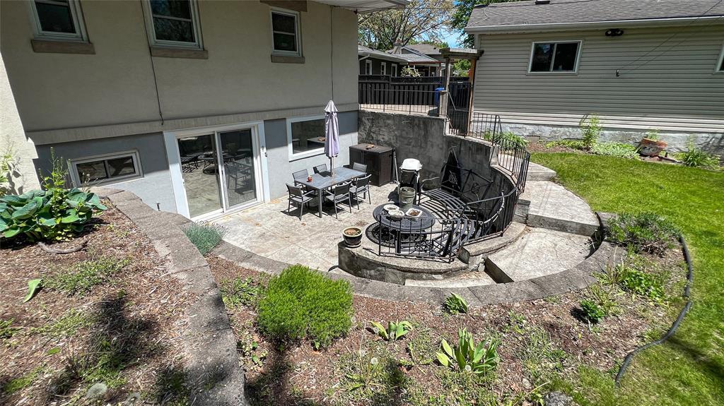 1275 Webster Drive, Sarnia, ON