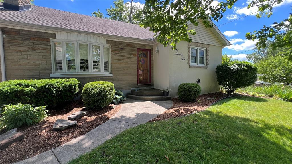 1275 Webster Drive, Sarnia, ON