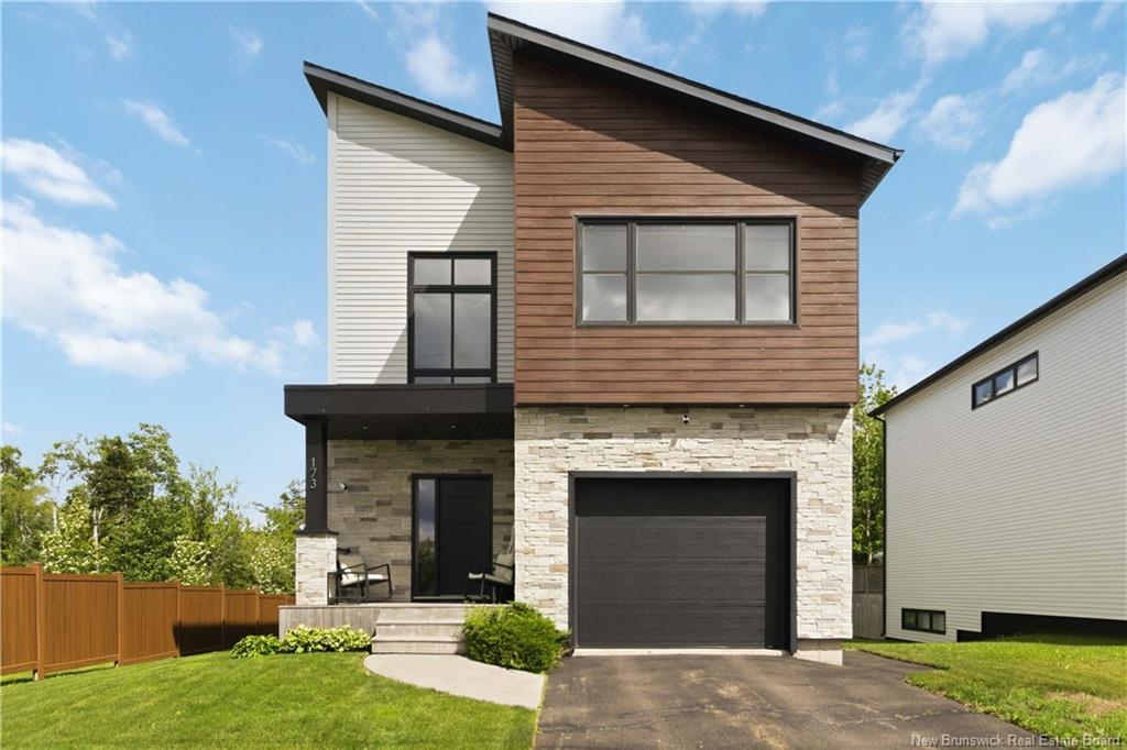 173 Dickey Blvd, Riverview, NB