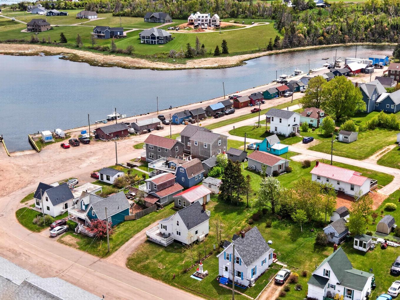 105 Riverside Drive, North Rustico, PE