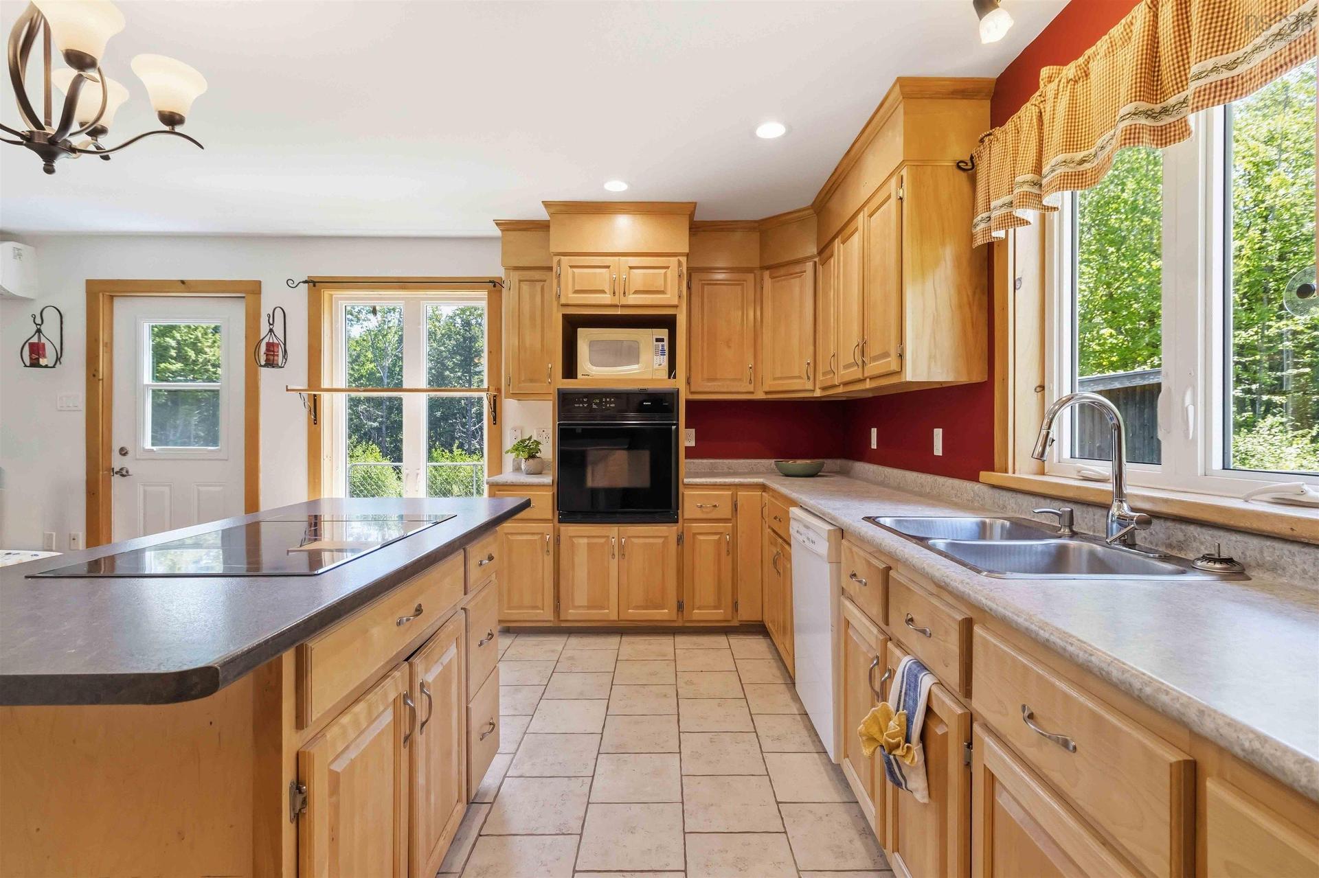 1053 Cornwall Road, Lower New Cornwall, NS